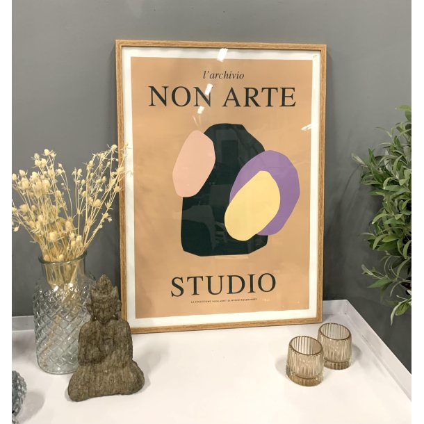 Plakat i ramme Non Arte Studio 70x50 I Nynne Rosenvinge
