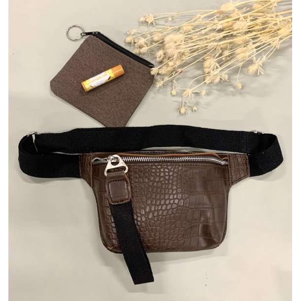 Skrtaske / Bumbag med kroko look Brun
