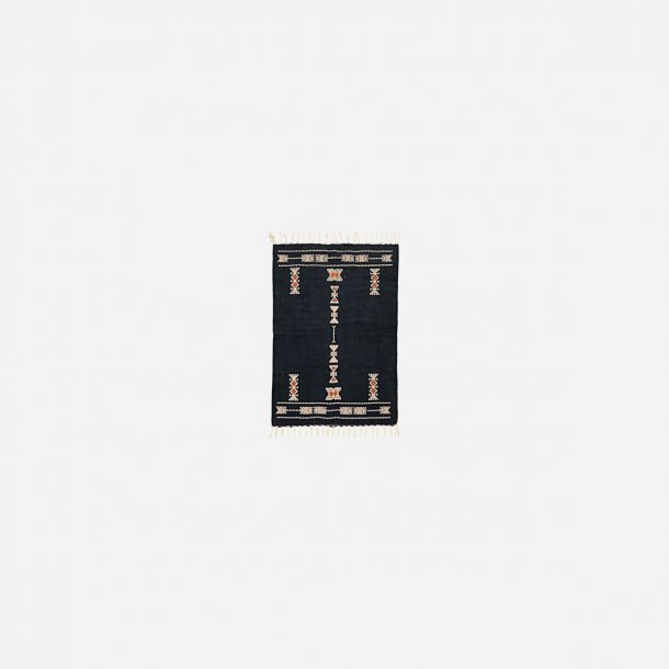 Tppe Mila Sort 60x90cm | House Doctor