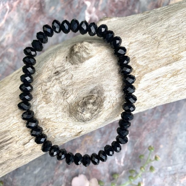  Armbnd med Sort Onyx I MillaVanilla