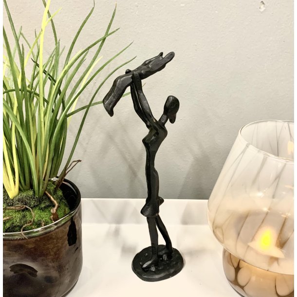 Metalfigur  Kvinde med barn I Speedtsberg